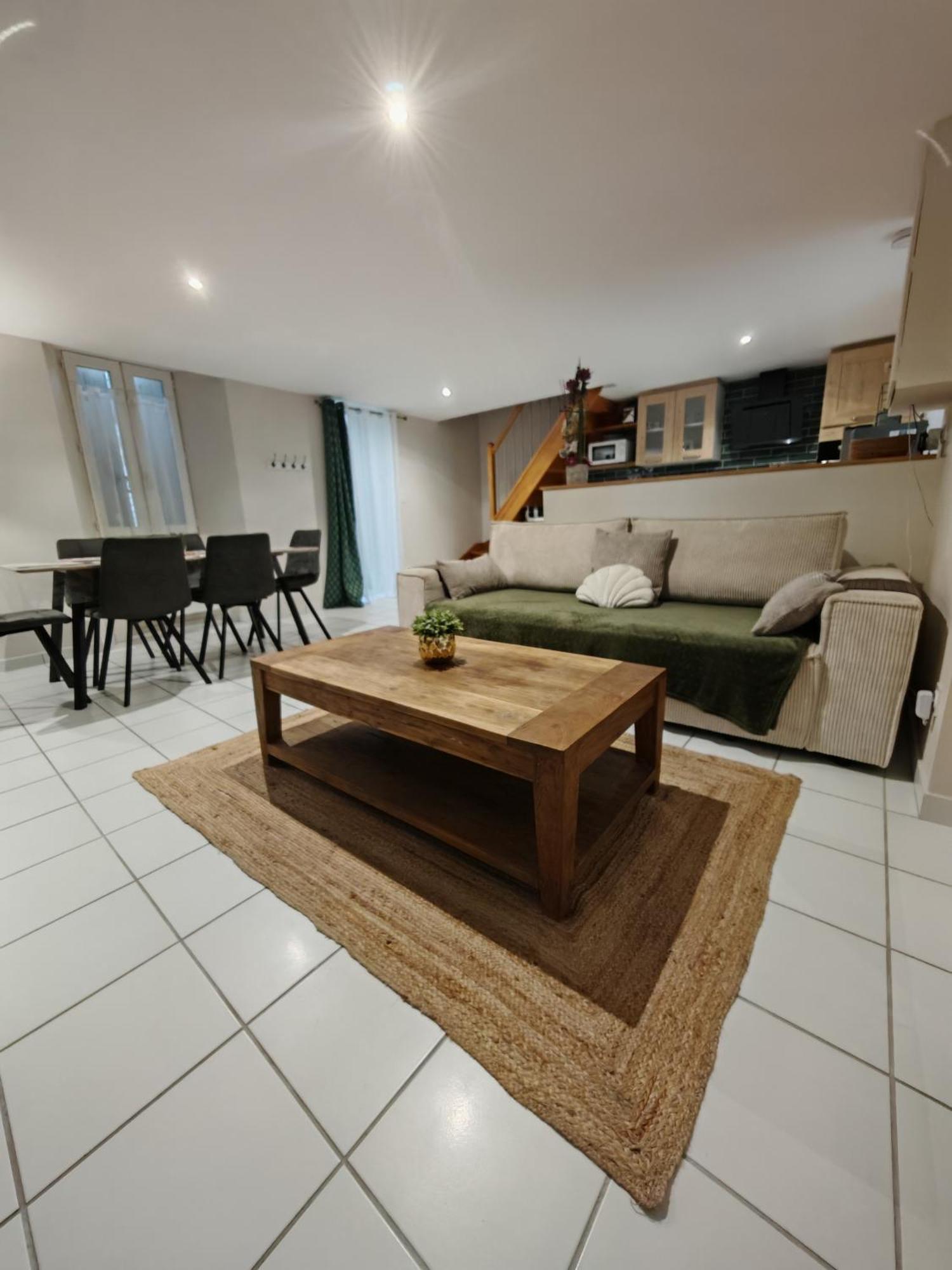 Jolie Maison Au 34 Centre-Ville Angoulême Exterior foto